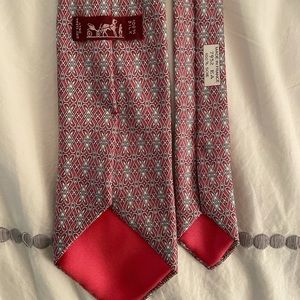 Hermès Red and Gray 100% Silk Tie